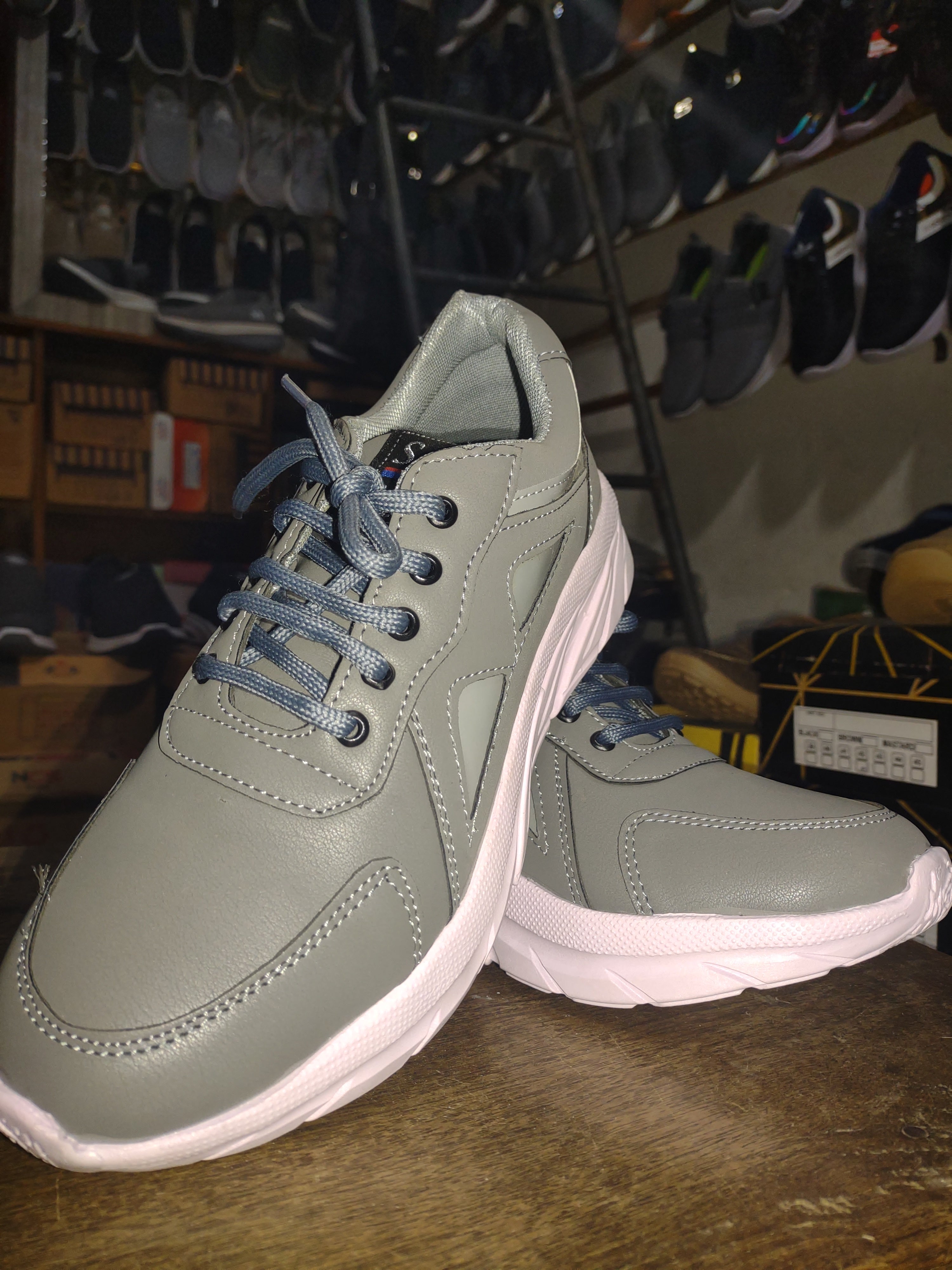 UrbanFlex Pro Comfort Sneakers – Grey Edition