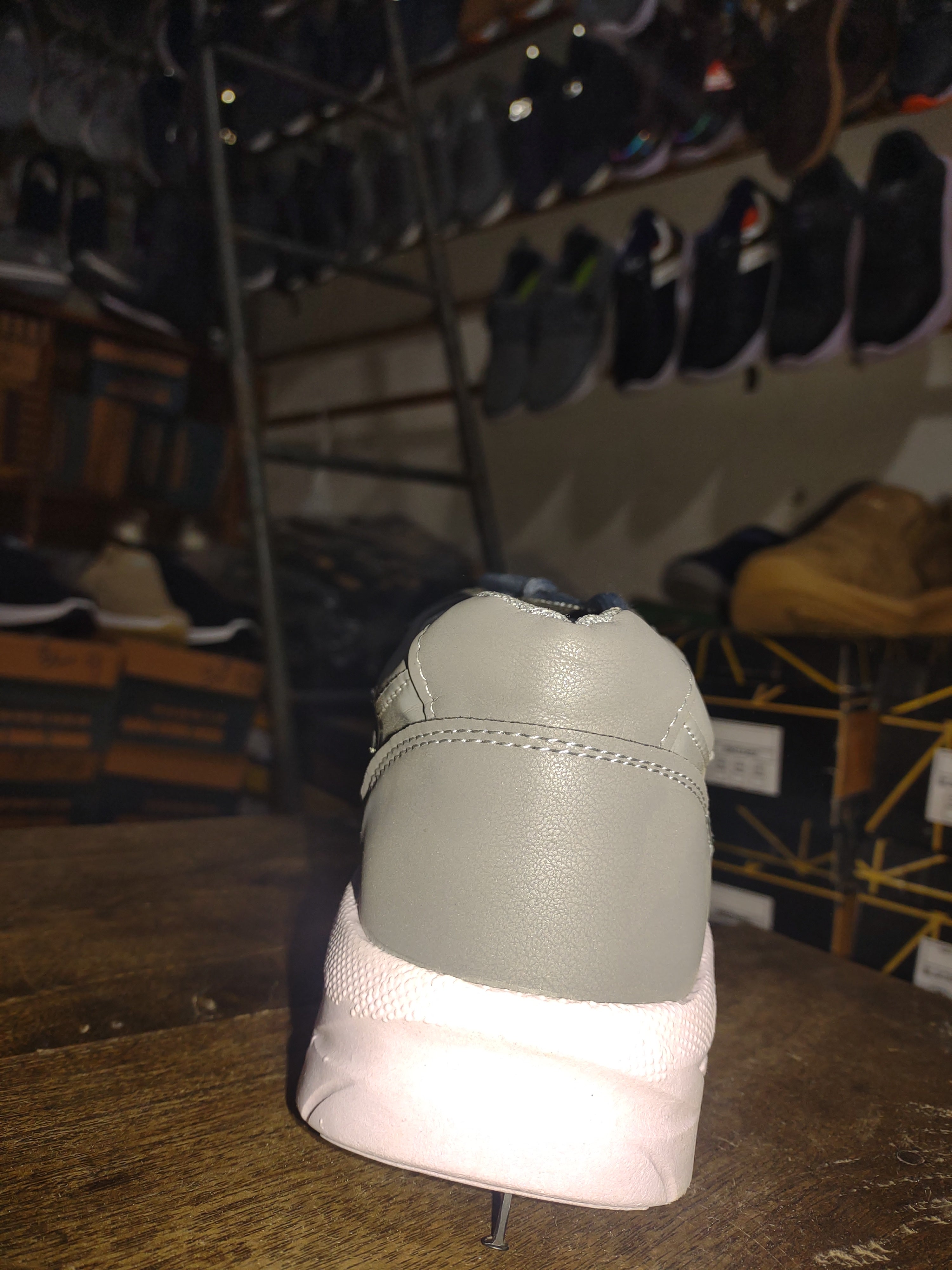 UrbanFlex Pro Comfort Sneakers – Grey Edition