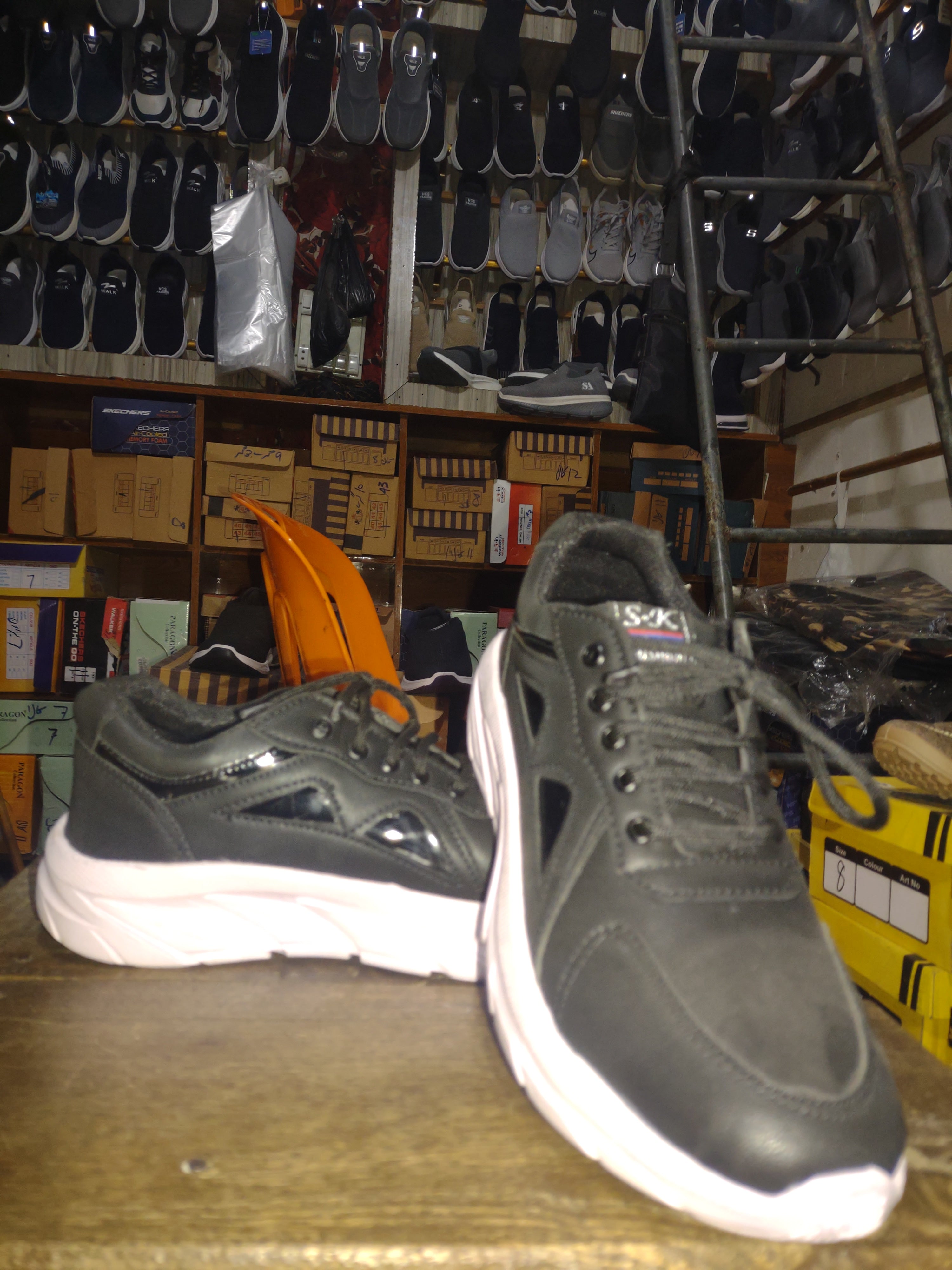 UrbanFlex Pro Comfort Sneakers – Grey Edition